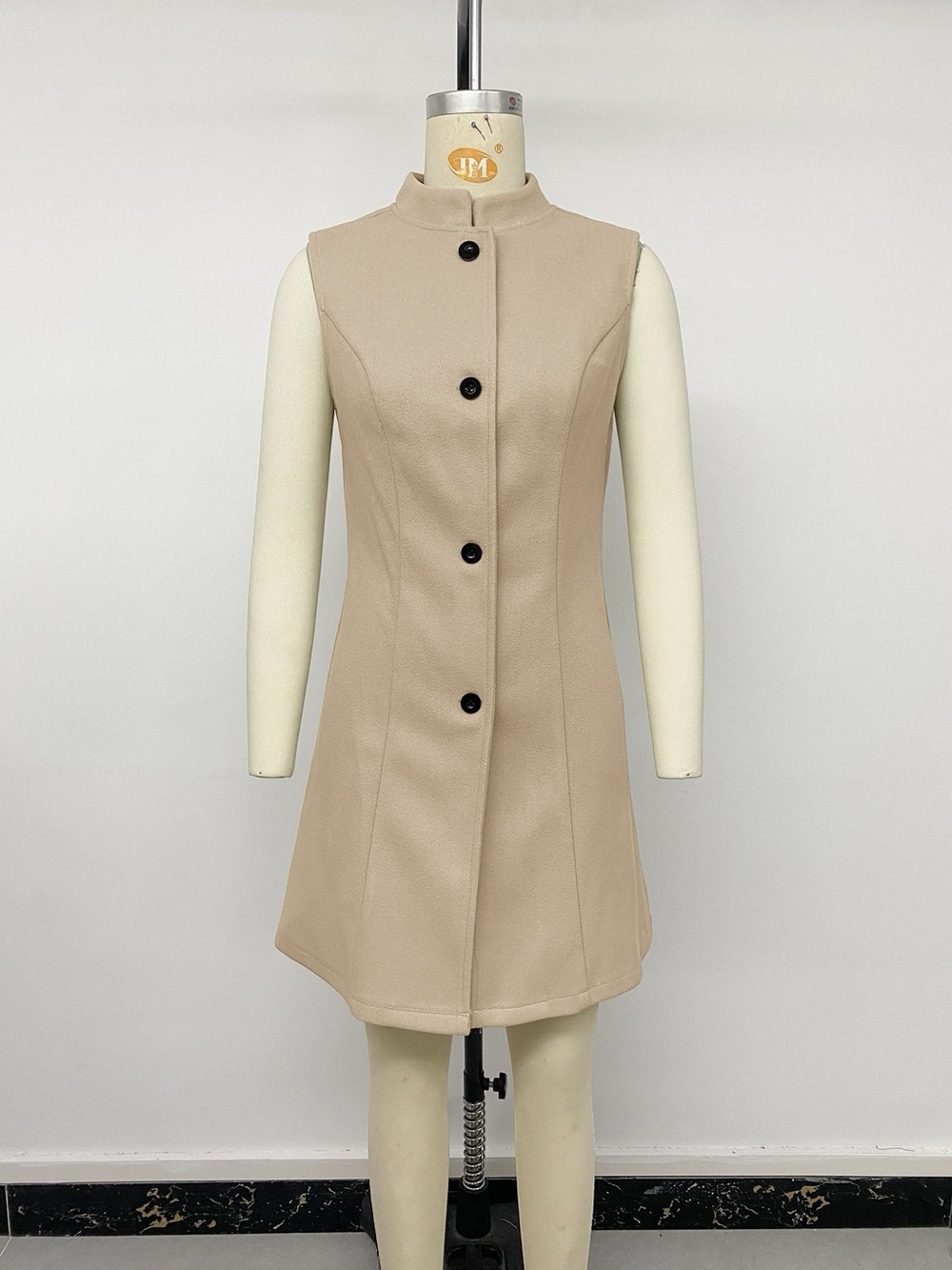 Elegant Button-Down Vest Coat - Picture 9 of 15